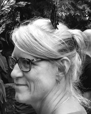 Sortberg, Anette Majland