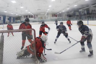 Flyers goalie Lucas Steele was stellar in the Frontenac net, especially considering all the shorthanded situations they were in. Photo/Craig Bakay