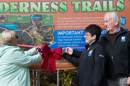 CF Mayor Frances Smith and Kennebec Councillors Cindy Kelsey and Tom Dewey cut the ribbon together