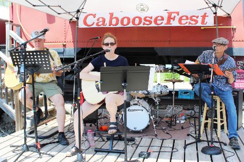 Kora Kamps brought her incredible voice to CabooseFest backed by Jim MacPherson and Gary Giller. Photo/Craig Bakay