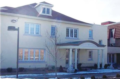 Frontenac County offices in "the Old House" on the Fairmont Long Term Care Home Property, which has been located within the city of Kingston since municipal amalgamation in 1998.