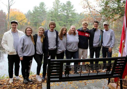 Jim Duthie’s grandchildren did the honours of unveiling the new bench dedicated to the memory of their grandfather. Photo/Craig Bakay