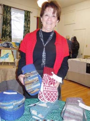  fibre artist Cathie Huffman heads up the fibre arts program at the MERA Schoolhouse in McDonald's Corners