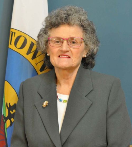 South Frontenac councillor Pat Barr passed away on October 5.