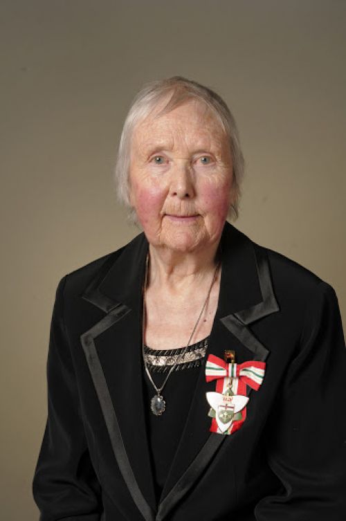Shirley Peruniak received the Order of Ontario in 2010.