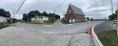 This panoramic photo shows the location where drivers turn onto Elisabeth from Mathew in the eastbound direction.